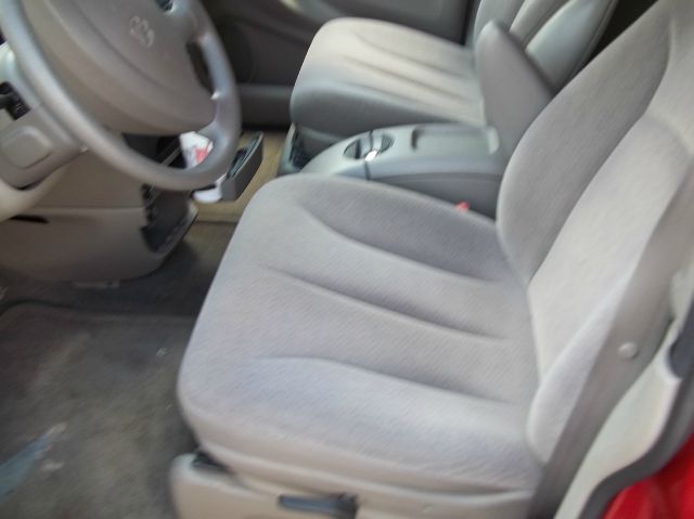 Dodge Grand Caravan 2002 photo 4