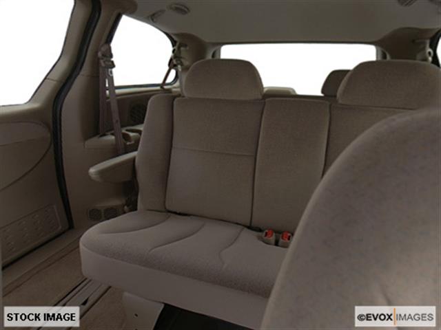 Dodge Grand Caravan 2002 photo 14