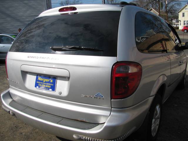 Dodge Grand Caravan 2002 photo 2