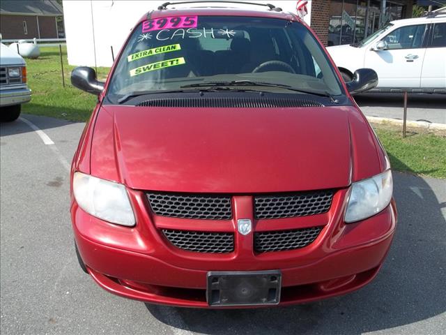 Dodge Grand Caravan 2002 photo 3