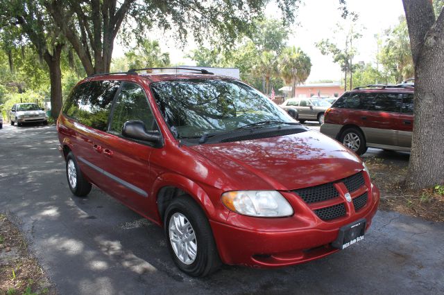 Dodge Grand Caravan 2002 photo 2