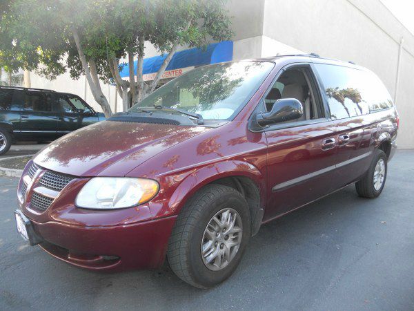 Dodge Grand Caravan 2002 photo 11