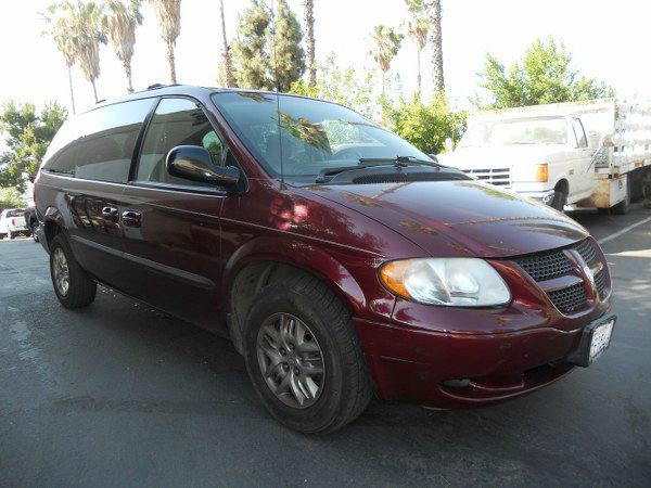 Dodge Grand Caravan 2002 photo 12