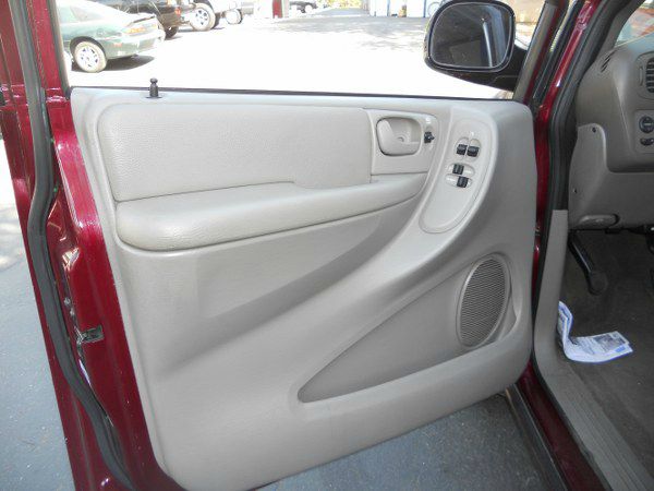 Dodge Grand Caravan 2002 photo 5