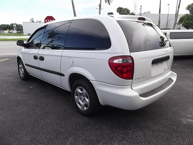 Dodge Grand Caravan 2002 photo 3