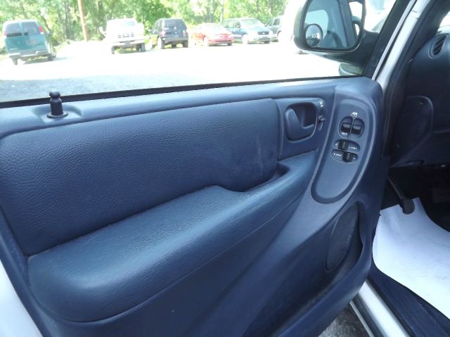 Dodge Grand Caravan 2002 photo 5