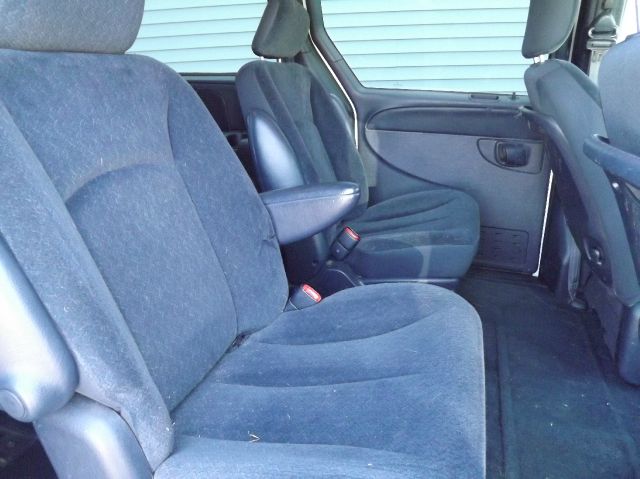 Dodge Grand Caravan 2002 photo 8