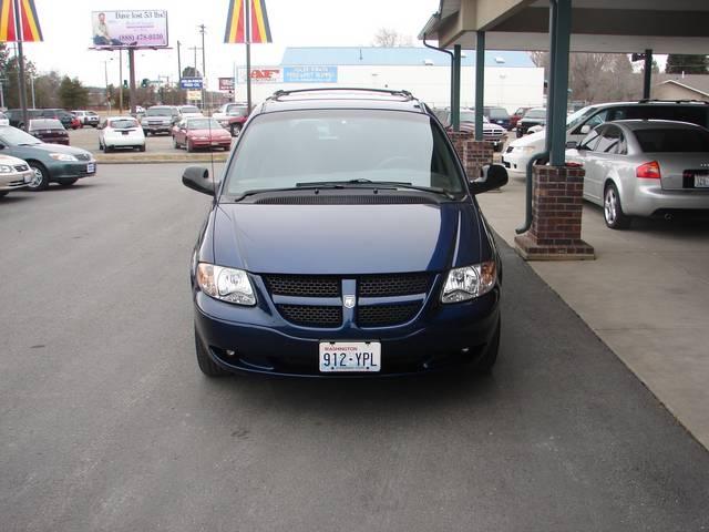 Dodge Grand Caravan 2002 photo 1