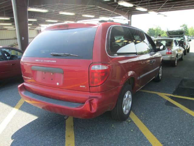 Dodge Grand Caravan 2002 photo 1