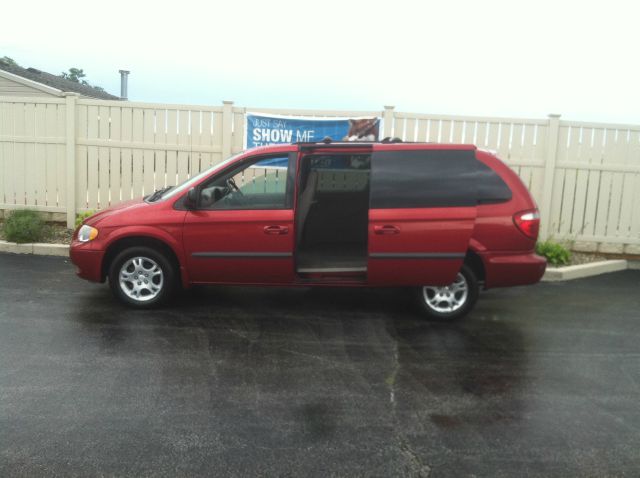 Dodge Grand Caravan 2002 photo 2