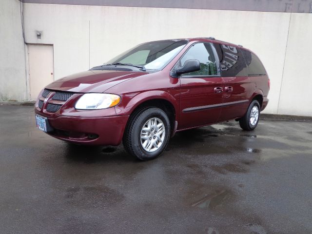 Dodge Grand Caravan 2002 photo 1