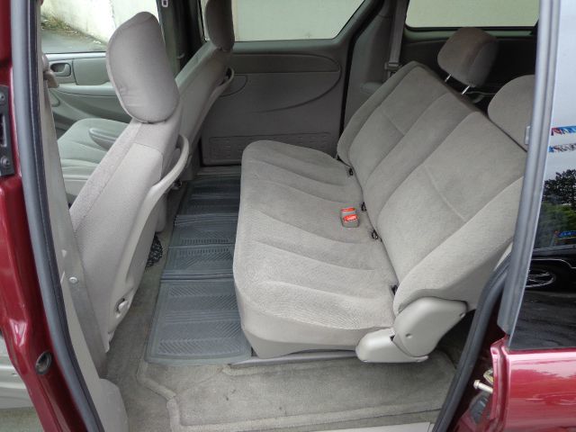 Dodge Grand Caravan 2002 photo 3