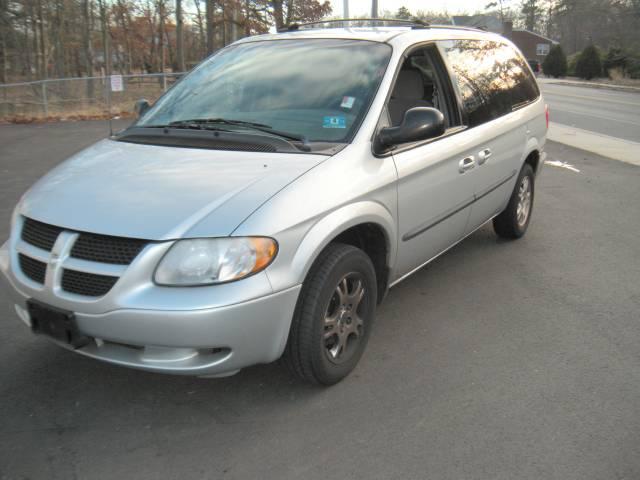 Dodge Grand Caravan 2002 photo 1