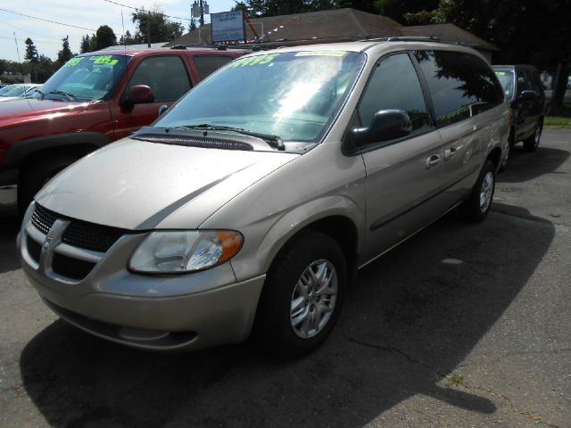 Dodge Grand Caravan 2002 photo 3