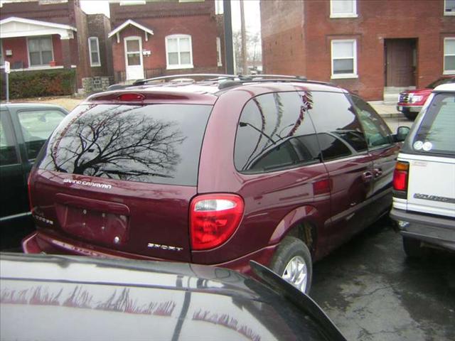 Dodge Grand Caravan 2002 photo 3