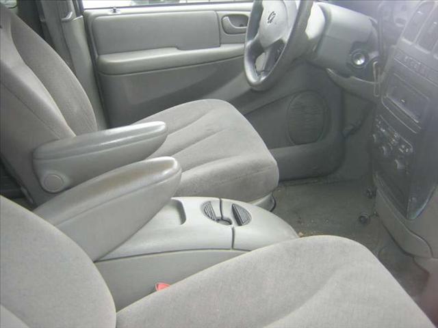 Dodge Grand Caravan 2002 photo 4