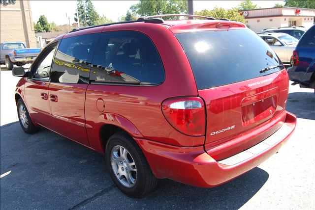 Dodge Grand Caravan 2002 photo 2