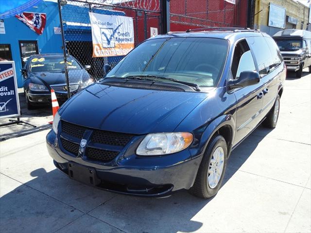 Dodge Grand Caravan 2002 photo 3