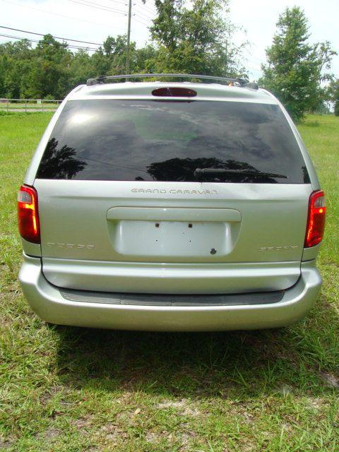 Dodge Grand Caravan 2002 photo 3