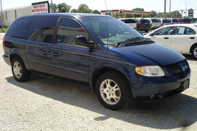 Dodge Grand Caravan 2002 photo 3