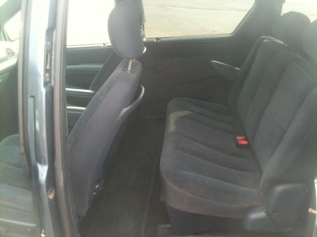 Dodge Grand Caravan 2002 photo 1