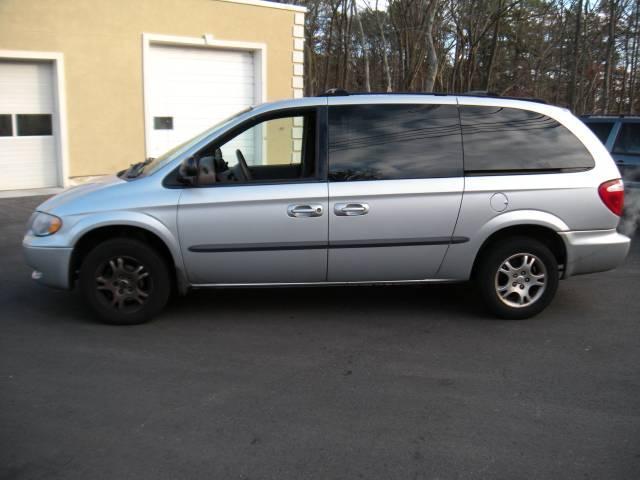 Dodge Grand Caravan 2002 photo 1