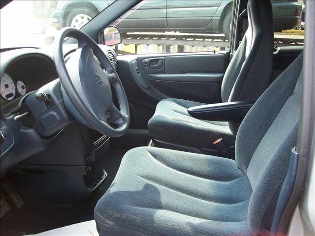 Dodge Grand Caravan 2002 photo 4