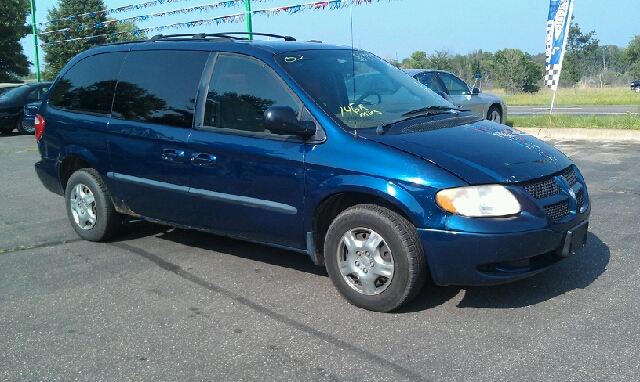 Dodge Grand Caravan 2002 photo 1