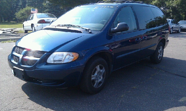 Dodge Grand Caravan 2002 photo 3