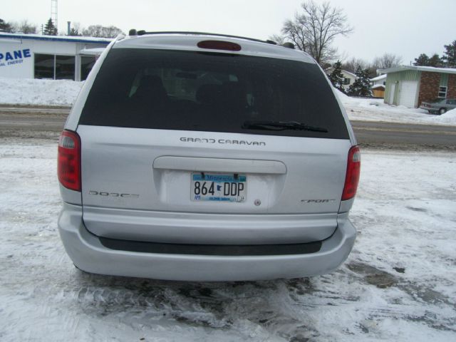 Dodge Grand Caravan 2002 photo 1