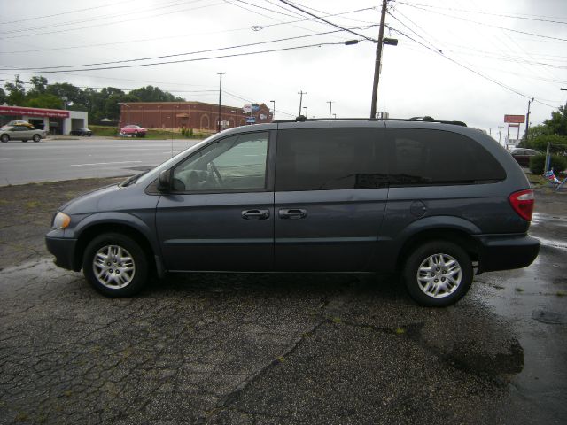 Dodge Grand Caravan 2002 photo 4