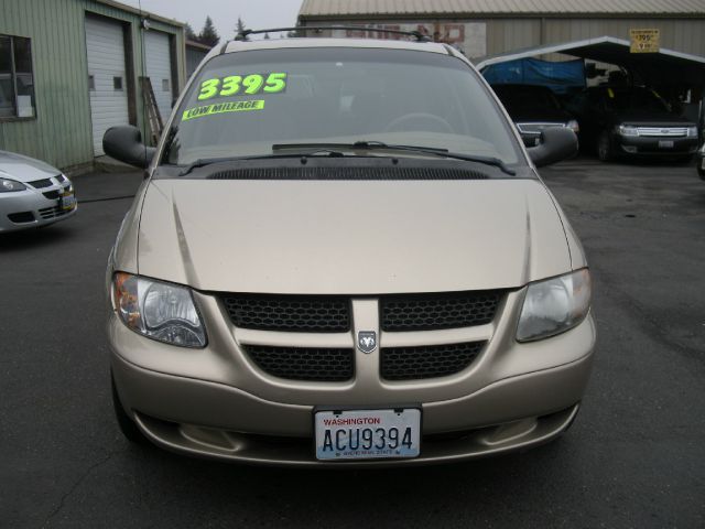 Dodge Grand Caravan 2002 photo 1