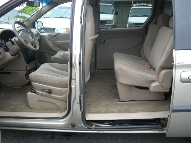 Dodge Grand Caravan 2002 photo 4