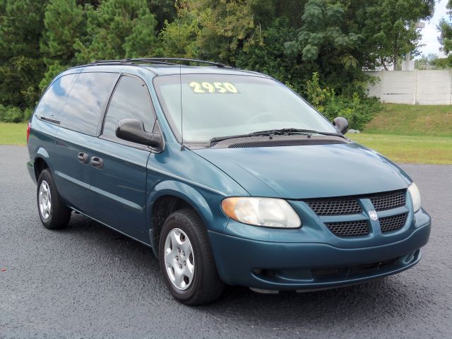 Dodge Grand Caravan 2002 photo 2