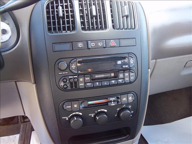 Dodge Grand Caravan 2002 photo 5