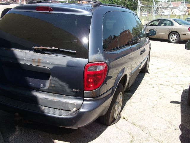 Dodge Grand Caravan 2002 photo 1