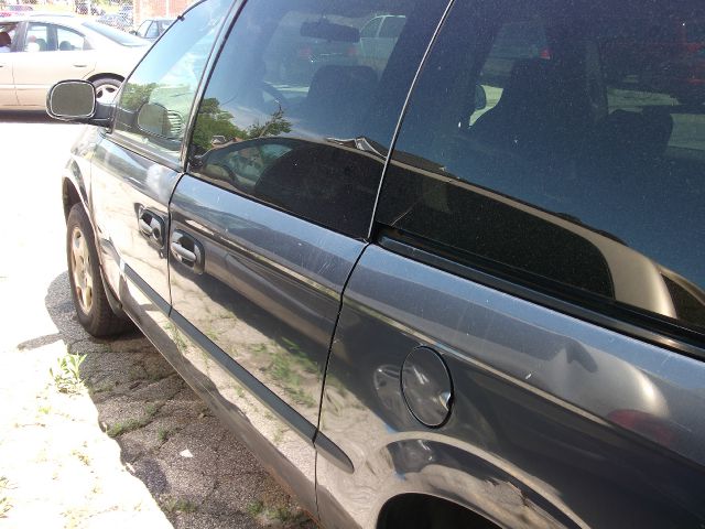 Dodge Grand Caravan 2002 photo 2