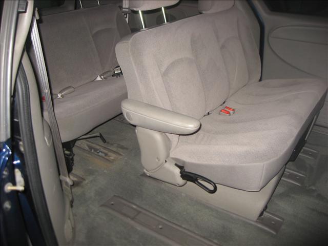 Dodge Grand Caravan 2002 photo 5