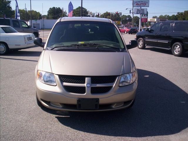 Dodge Grand Caravan 2002 photo 2