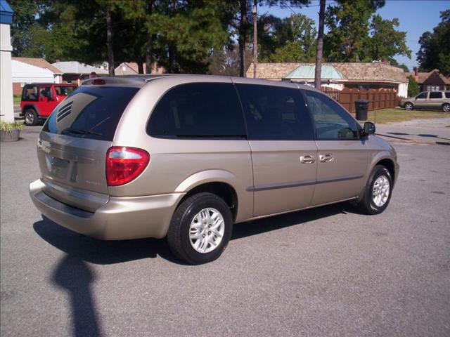 Dodge Grand Caravan 2002 photo 3