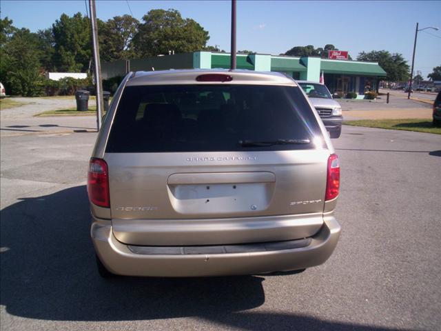 Dodge Grand Caravan 2002 photo 4