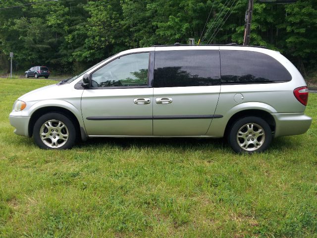 Dodge Grand Caravan 2002 photo 1