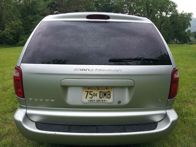 Dodge Grand Caravan 2002 photo 21