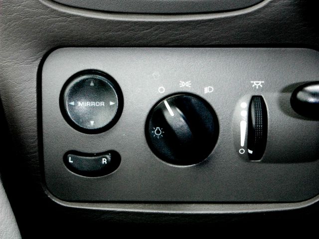 Dodge Grand Caravan 2002 photo 3