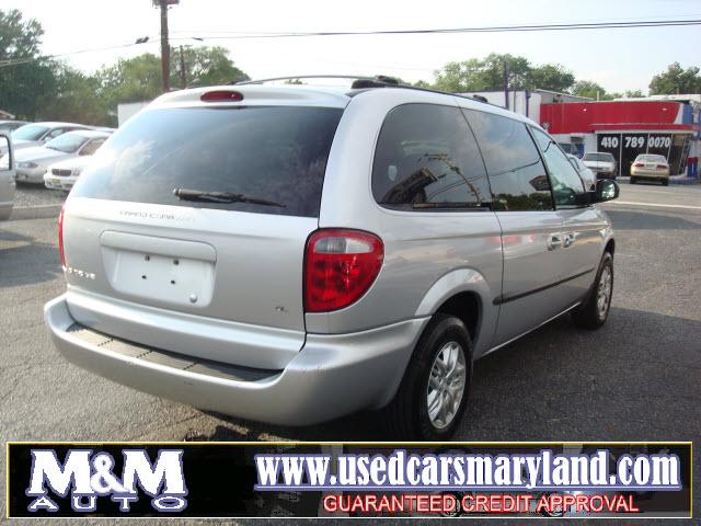 Dodge Grand Caravan 2002 photo 1