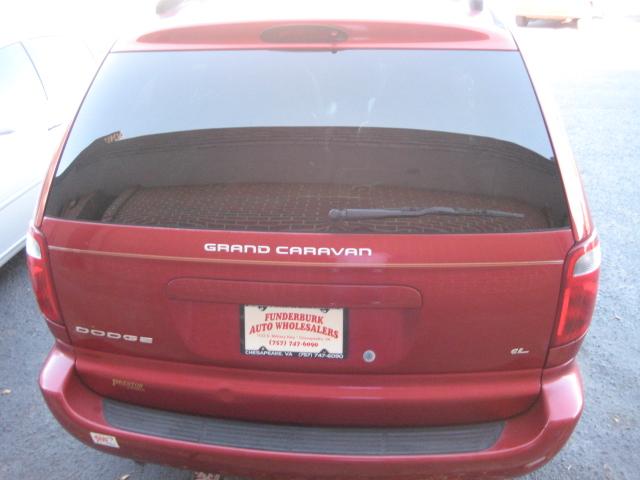 Dodge Grand Caravan 2002 photo 2