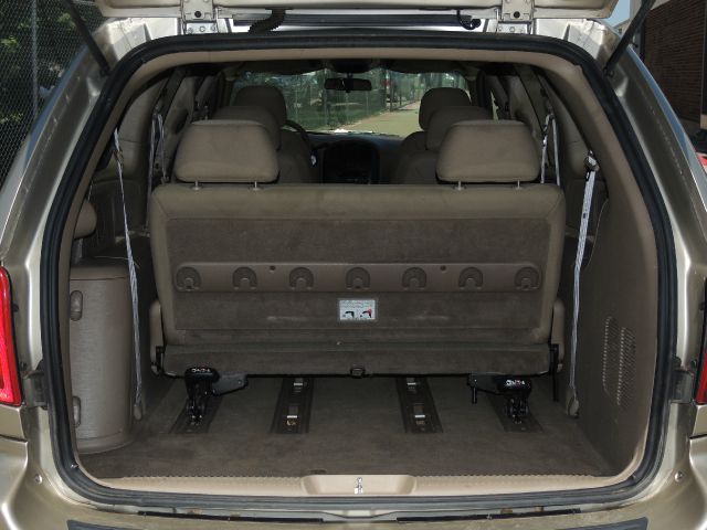 Dodge Grand Caravan 2002 photo 5