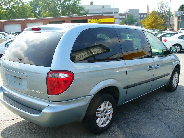 Dodge Grand Caravan 2002 photo 4