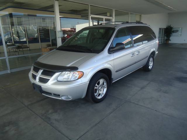 Dodge Grand Caravan 2002 photo 1