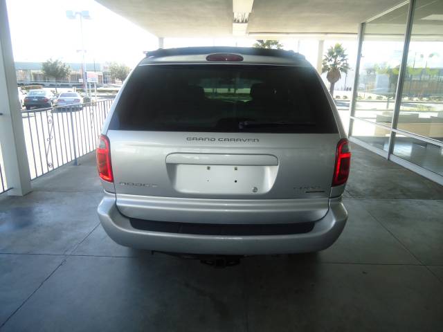 Dodge Grand Caravan 2002 photo 4